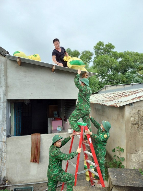 Bão số 4 có xu hướng mạnh thêm trong 24 giờ tới ảnh 2