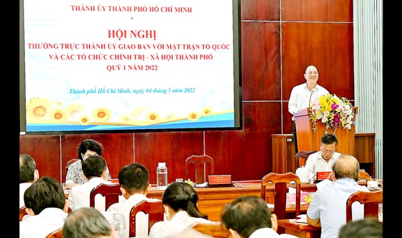 Phó Bí thư Thành ủy TPHCM Nguyễn Hồ Hải  phát biểu tại hội nghị Ảnh: VIỆT DŨNG