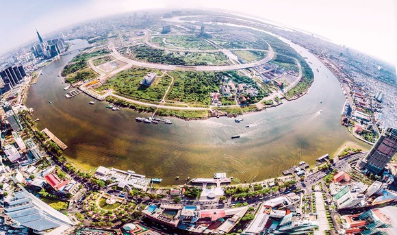 Trong khi sông Sài Gòn  với hình dáng đẹp hơn nhiều so với sông Chao Pharaya, nhưng chúng ta vẫn chưa khai thác hết tiềm năng.