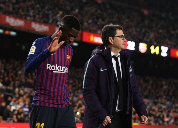 Mất Dembele 2 tuần, Barca mượn Kevin-Prince Boateng  ảnh 1