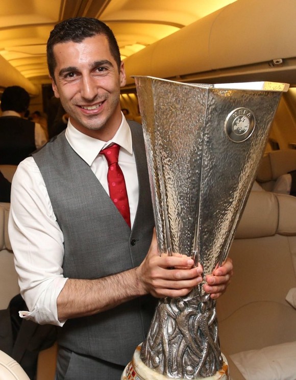 Arsenal mất Mkhitaryan trong trận chung kết Europa League ở Baku ảnh 1