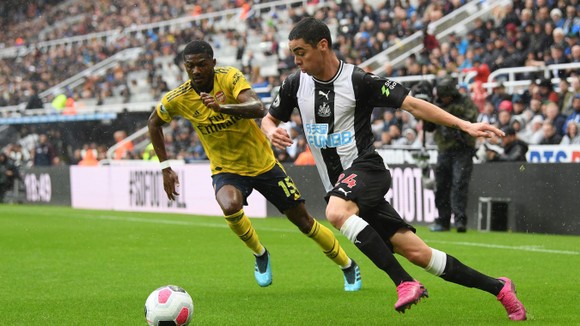 Newcastle - Arsenal 0-1, Aubameyang giúp Pháo thủ hạ gục Chích chòe ảnh 3