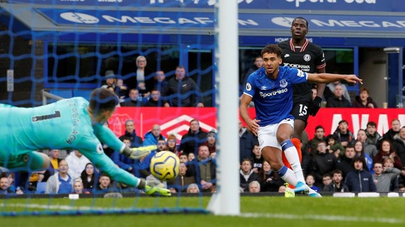 Everton - Chelsea 3-1: Calvert-Lewin nhấn chìm The Blues để đền ơn Ferguson ảnh 4
