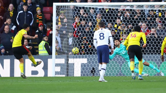 Watford - Tottenham 0-0: Gà trống suýt thua trên chấm 11m ảnh 8