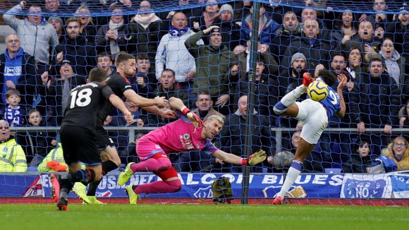 Richarlison tỏa sáng giúp Everton thắng Crystal Palace 3-1, bấm còi qua mặt Man United ảnh 8