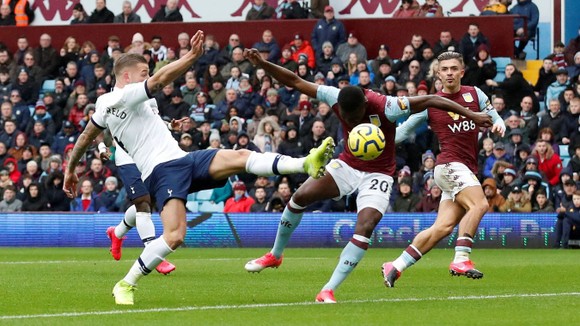 Aston Villa - Tottenham 2-3: Son Heung-min ghi cú đúp mang về 3 điểm cho Mourinho ảnh 3