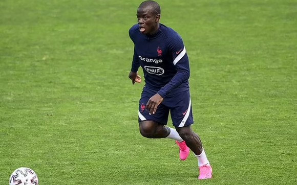 Wayne Rooney: Tuyển Pháp quá mạnh với N'Golo Kante ảnh 1