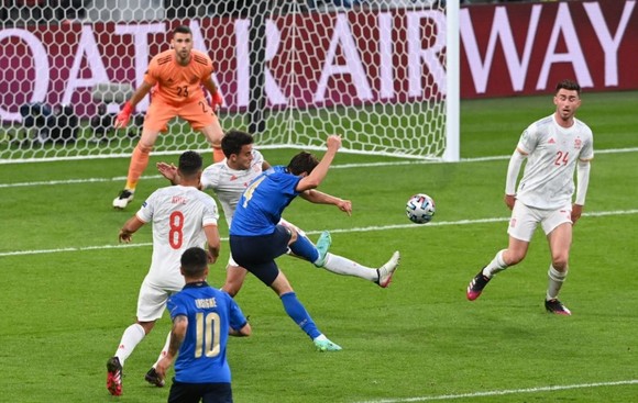 Italia – Tây Ban Nha 1-1 (4-2 luân lưu) Morata từ người hùng thành tội đồ, chân sáo Jorginho đưa Azzurri vào chung kết ảnh 2