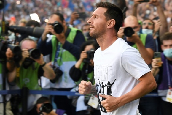 Áo đấu của Messi có thể sẽ là màn ra mắt lớn nhất trong lịch sử ảnh 1