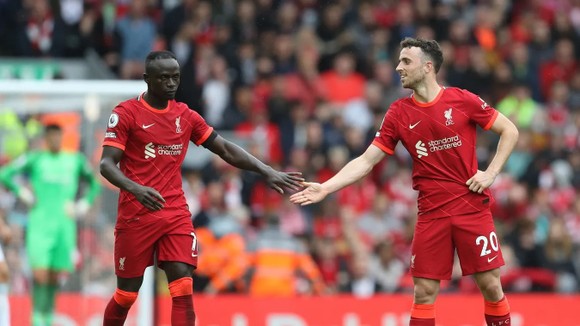 Liverpool - Burnley 2-0: Diogo Jota và Sadio Mane ghi dấu ấn ảnh 3