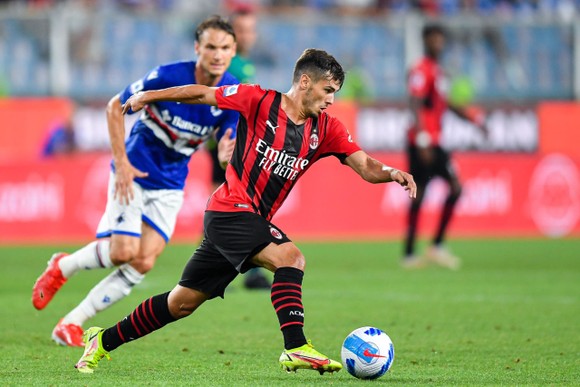 Brahim Diaz mang lại chiến thắng cho AC Milan