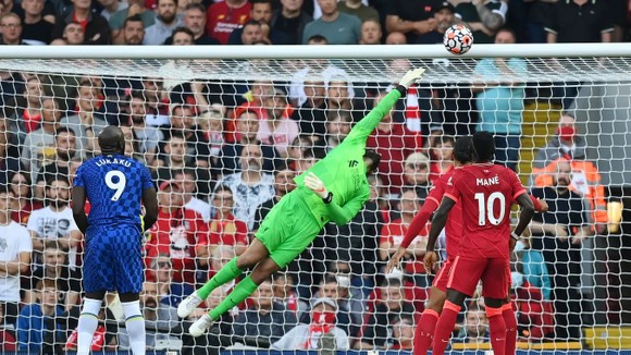 Liverpool – Chelsea 1-1, Kai Havertz mở điểm, Salah gỡ hòa trước 10 cầu thủ The Blues ảnh 1