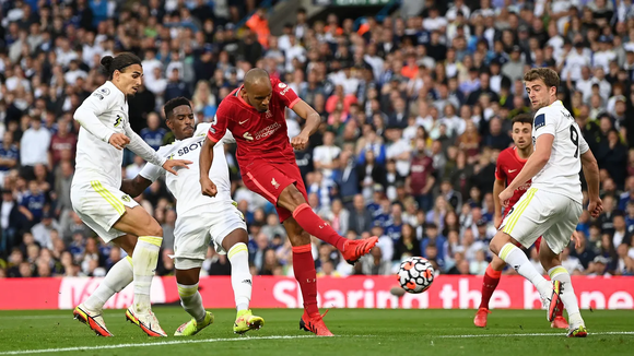 Salah ghi bàn thứ 100 Premier League khi Liverpool đè bẹp Leeds United ảnh 2