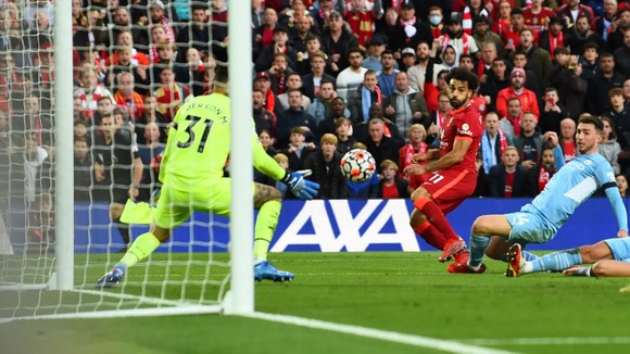Liverpool – Manchester City 2-2: Vũ điệu Salah và Mane, đòn sát thủ Foden và De Bruyne ảnh 3