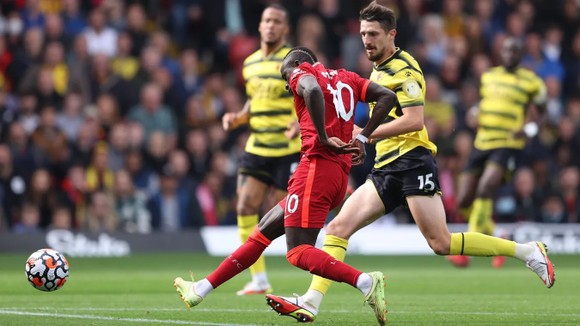 Watford – Liverpool 0-5: Firmino ghi hat-trick, Salah tạo siêu phẩm ảnh 1
