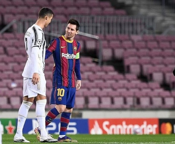 Messi 'luôn muốn giỏi hơn chính mình, không phải để trội hơn Cristiano Ronaldo ảnh 1