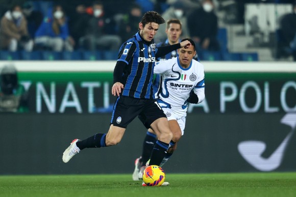 Inter bất lực trước hàng thủ Atalanta