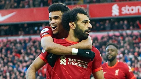 Mo Salah ghi bàn thứ 150 cho Liverpool