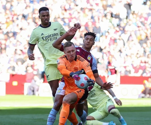 Saka đánh bại Aston Villa giúp Arsenal củng cố vị trí thứ 4 ảnh 1