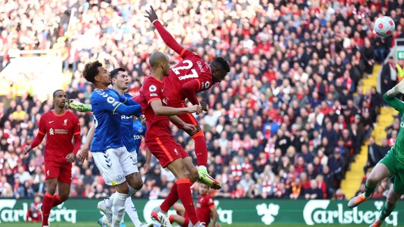 Liverpool – Everton 2-0: Robertson và Origi ghi dấu ấn trận derby Merseyside ảnh 4