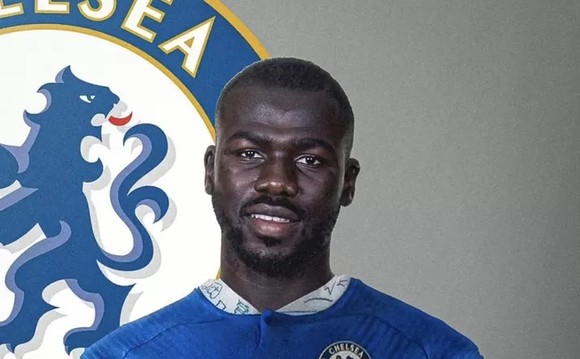 Chelsea ký với Raheem Sterling từ Manchester City, chộp luôn Kalidou Koulibaly từ Napoli ảnh 2