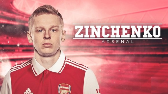 Oleksandr Zinchenko khoác áo Arsenal
