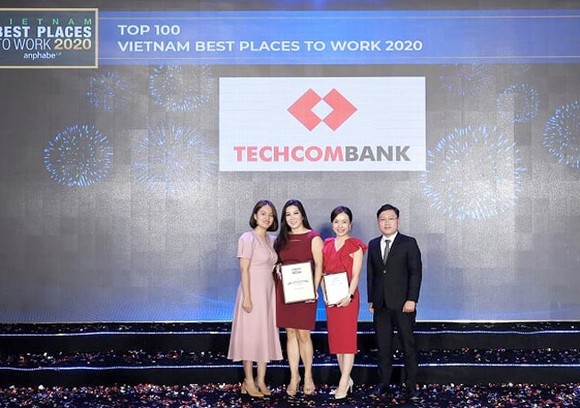 Techcombank 5 năm liền vinh danh top 2 nơi làm việc tốt nhất