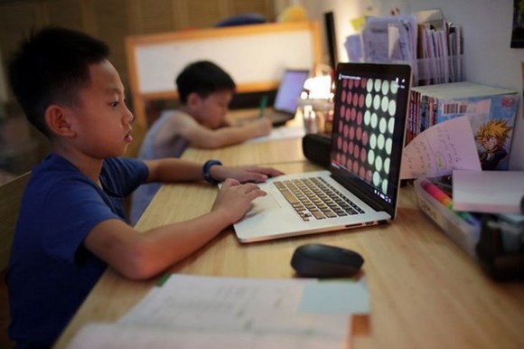 Sở GD-ĐT Hà Nội rút phương án đề xuất cho học sinh đi học từ ngày 25/10