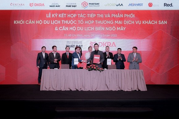 Nhà phát triển dự án - Công ty CP Kinh doanh và Dịch vụ BĐS Phát Đạt và DKRA Vietnam chính thức ký kết hợp tác Tổng đại lý tiếp thị & phân phối khối căn hộ du lịch thuộc Tổ hợp TMDV Khách sạn & Căn hộ du lịch biển Ngô Mây.