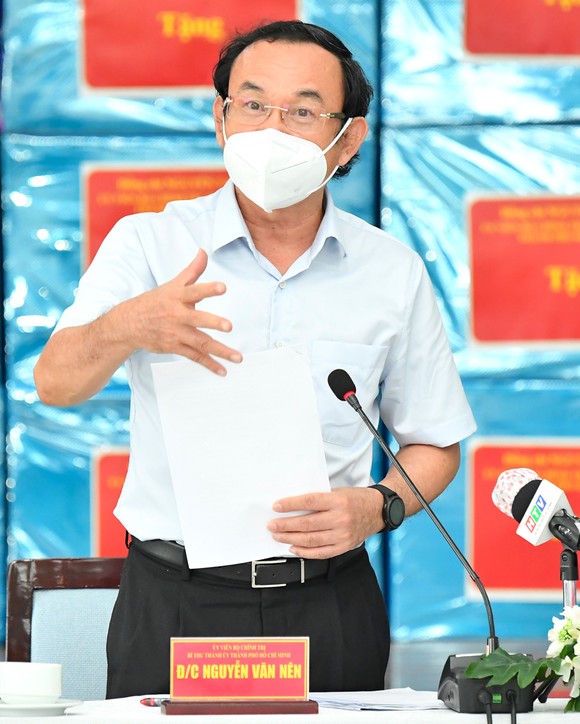 Bí thư Thành ủy TPHCM: Lên các kịch bản phù hợp để TP Thủ Đức sớm trở lại giai đoạn 'bình thường mới' ảnh 3