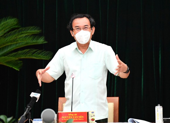 Bí thư Thành ủy TPHCM Nguyễn Văn Nên: An toàn để sản xuất, sản xuất phải an toàn ảnh 2