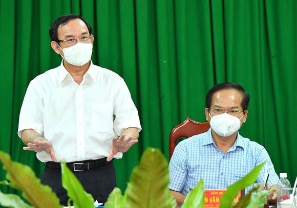 Bí Thư Thành ủy TPHCM Nguyễn Văn Nên: Không để mầm bệnh trong cộng đồng phát triển thành ổ dịch, chùm ca bệnh ảnh 5