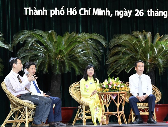 Bí thư Thành ủy TPHCM Nguyễn Văn Nên: Tập trung chăm lo lực lượng tuyến đầu, y tế cơ sở ảnh 6