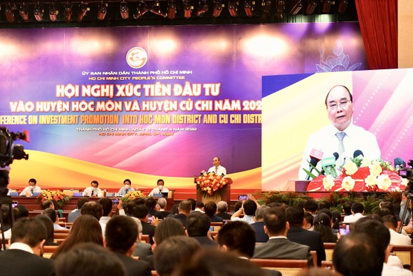 Chủ tịch nước Nguyễn Xuân Phúc: Thu hút đầu tư, tạo công ăn việc làm và giá trị bền vững cho huyện Hóc Môn, Củ Chi ảnh 2