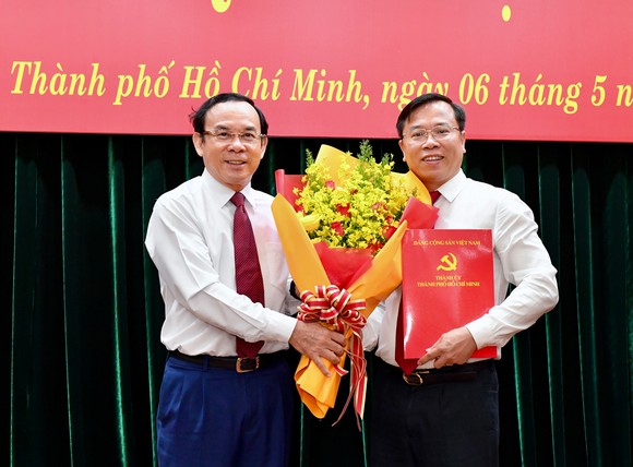 Đồng chí Nguyễn Mạnh Cường giữ chức Chánh Văn phòng Thành ủy TPHCM ảnh 3