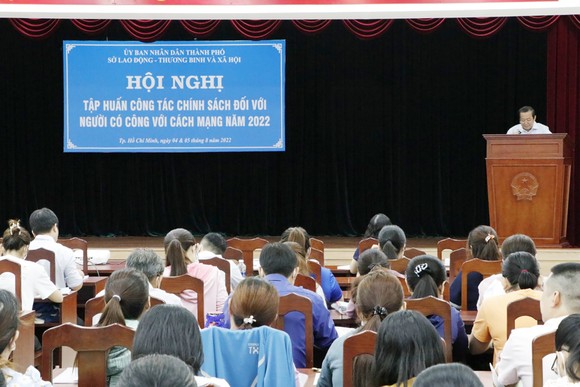 Tập huấn Pháp lệnh ưu đãi người có công với cách mạng cho 312 cán bộ chuyên trách ảnh 2