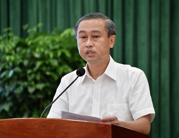 Chủ tịch UBND TPHCM Phan Văn Mãi: Tìm giải pháp, không tìm giải thích trong cải cách hành chính ảnh 2
