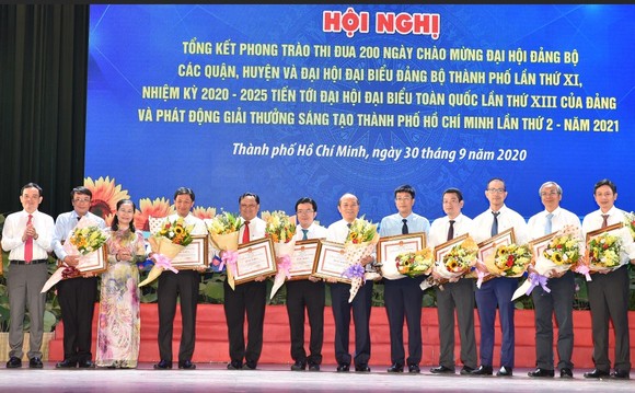 Bí thư Thành ủy TPHCM Nguyễn Thiện Nhân: Định hướng đúng, dù khó khăn người dân vẫn hưởng ứng ảnh 5