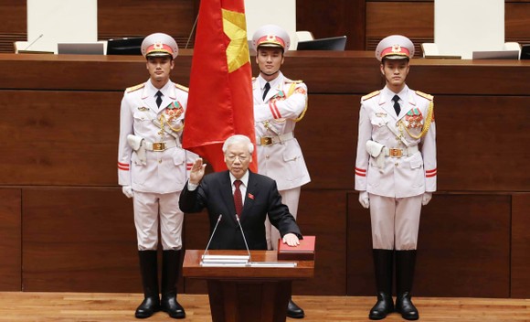 Tân Chủ tịch nước Nguyễn Phú Trọng tuyên thệ nhậm chức ảnh 1
