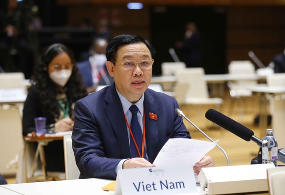 Chủ tịch Quốc hội Vương Đình Huệ phát biểu về ứng phó Covid-19 và biến đổi khí hậu ảnh 1
