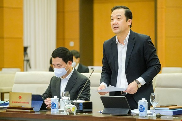 Tần số vô tuyến điện không phải là con đường mà tất cả mọi người có thể đi chung ảnh 1
