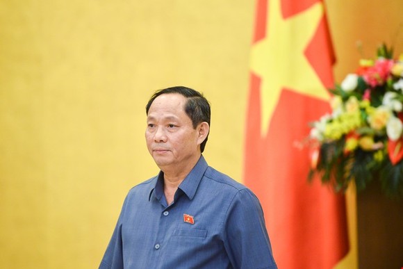 Phó Chủ tịch Quốc hội Trần Quang Phương yêu cầu những quy định về đấu giá tần số phải tường minh, trên cơ sở đánh giá đầy đủ tác động chính sách