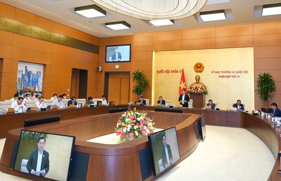 Chủ tịch Quốc hội: 'Cứ chuyển nguồn thì không đúng là gói kích thích kinh tế nữa' ảnh 1