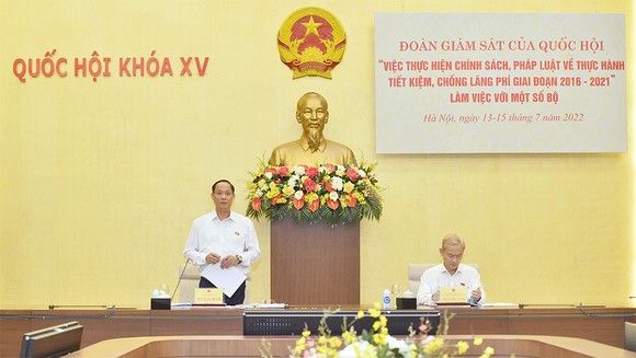 Phó Chủ tịch Quốc hội Trần Quang Phương chủ trì làm việc với Bộ Nội vụ về thực hành tiết kiệm, chống lãng phí  ​
