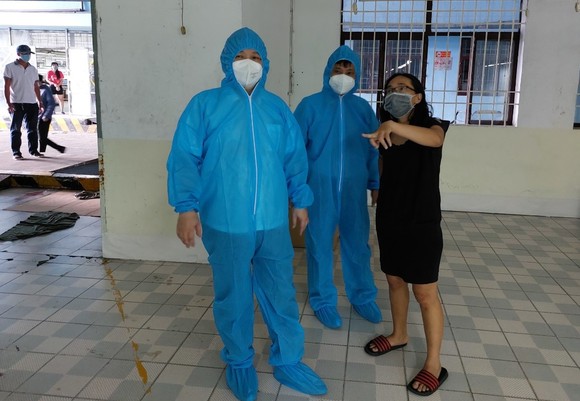 Sớm triển khai tiêm vaccine cho các doanh nghiệp hoạt động '3 tại chỗ' ảnh 6
