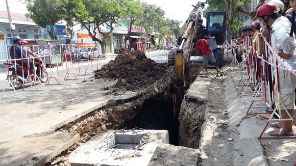 Sạt lở đất tại công trình ở TP.Bà Rịa, một người tử vong ảnh 5