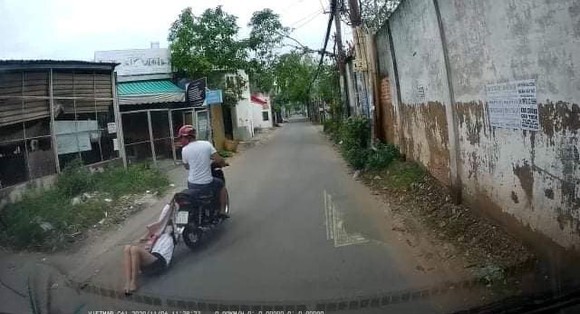 Bắt tên cướp kéo lê cô gái hàng trăm mét ở quận Bình Tân ảnh 2