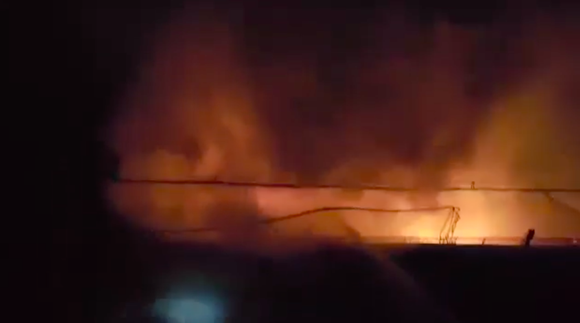 Cháy bãi giữ xe vi phạm giao thông ở TP Thủ Đức ảnh 2