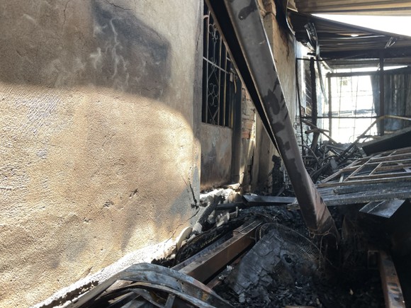 Nguyên nhân ban đầu vụ cháy nhiều nhà dân tại TP Thủ Đức ảnh 5
