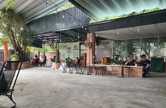 Xử lý các quán ở Thủ Đức phục vụ không tuân thủ quy định phòng chống dịch Covid-19 ảnh 4